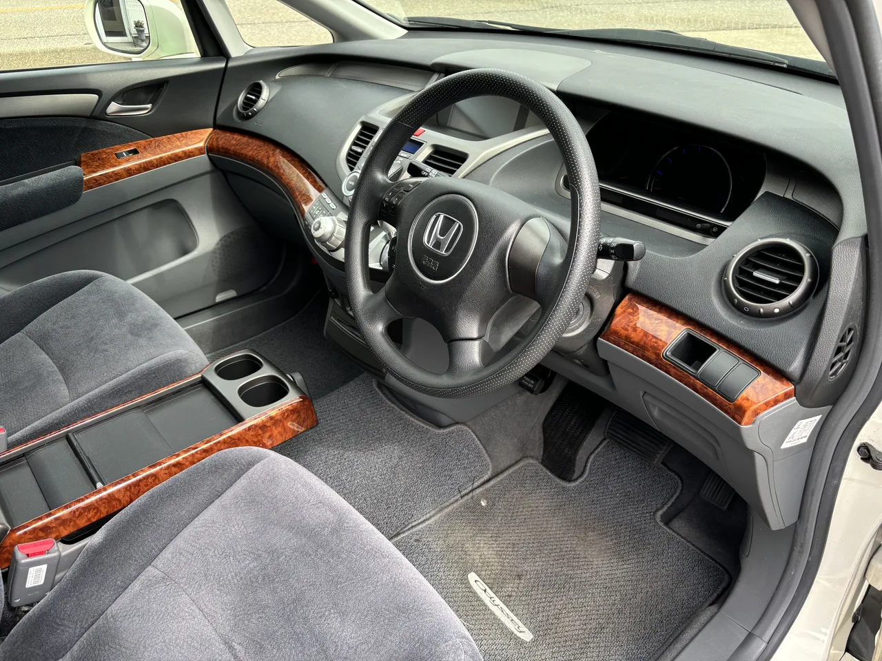 ホンダ オデッセイ M HDDナビスペシャルエディション - 画像 (18)