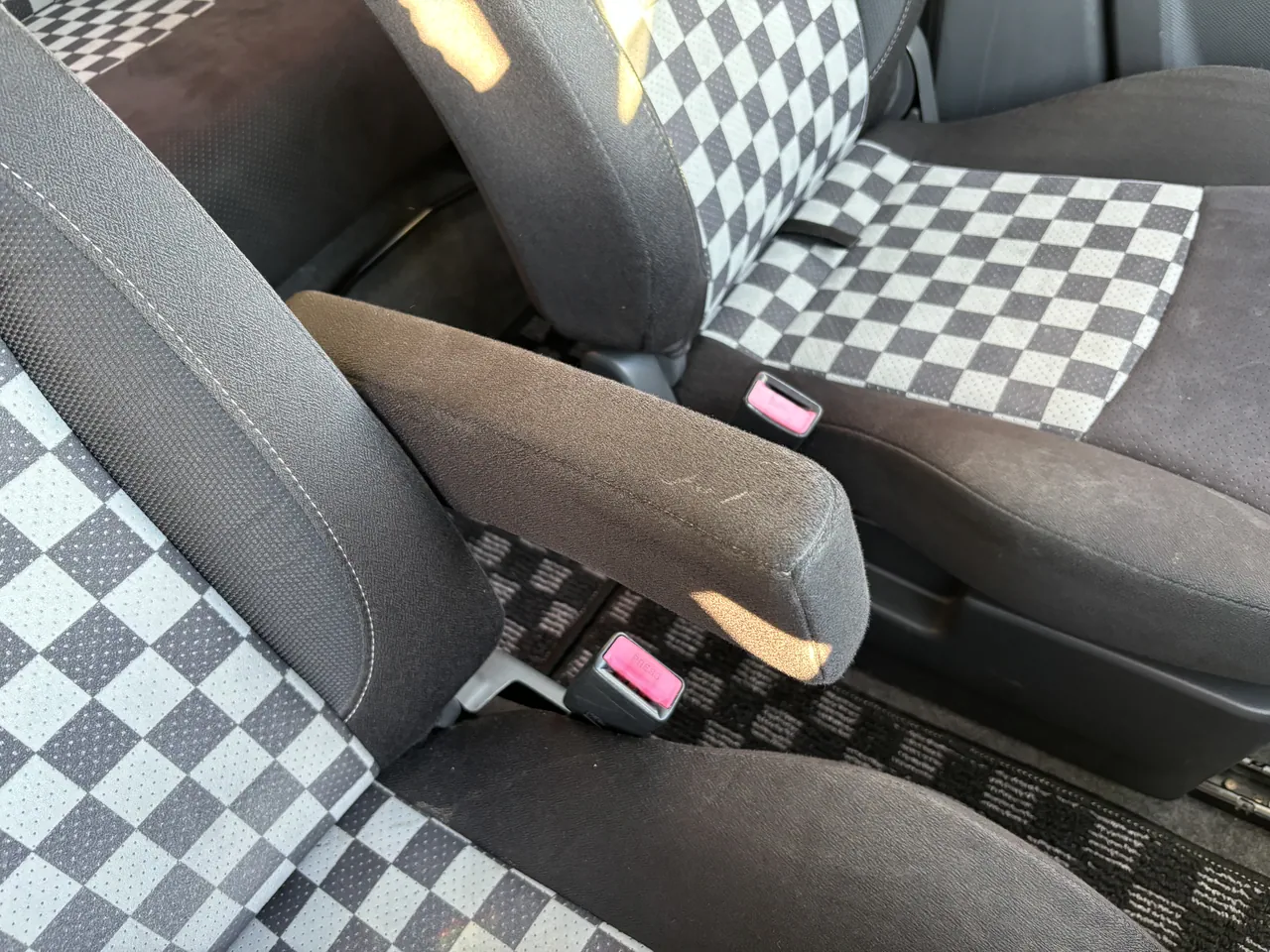 スズキ ソリオ ブラック&ホワイト - 画像 (34)