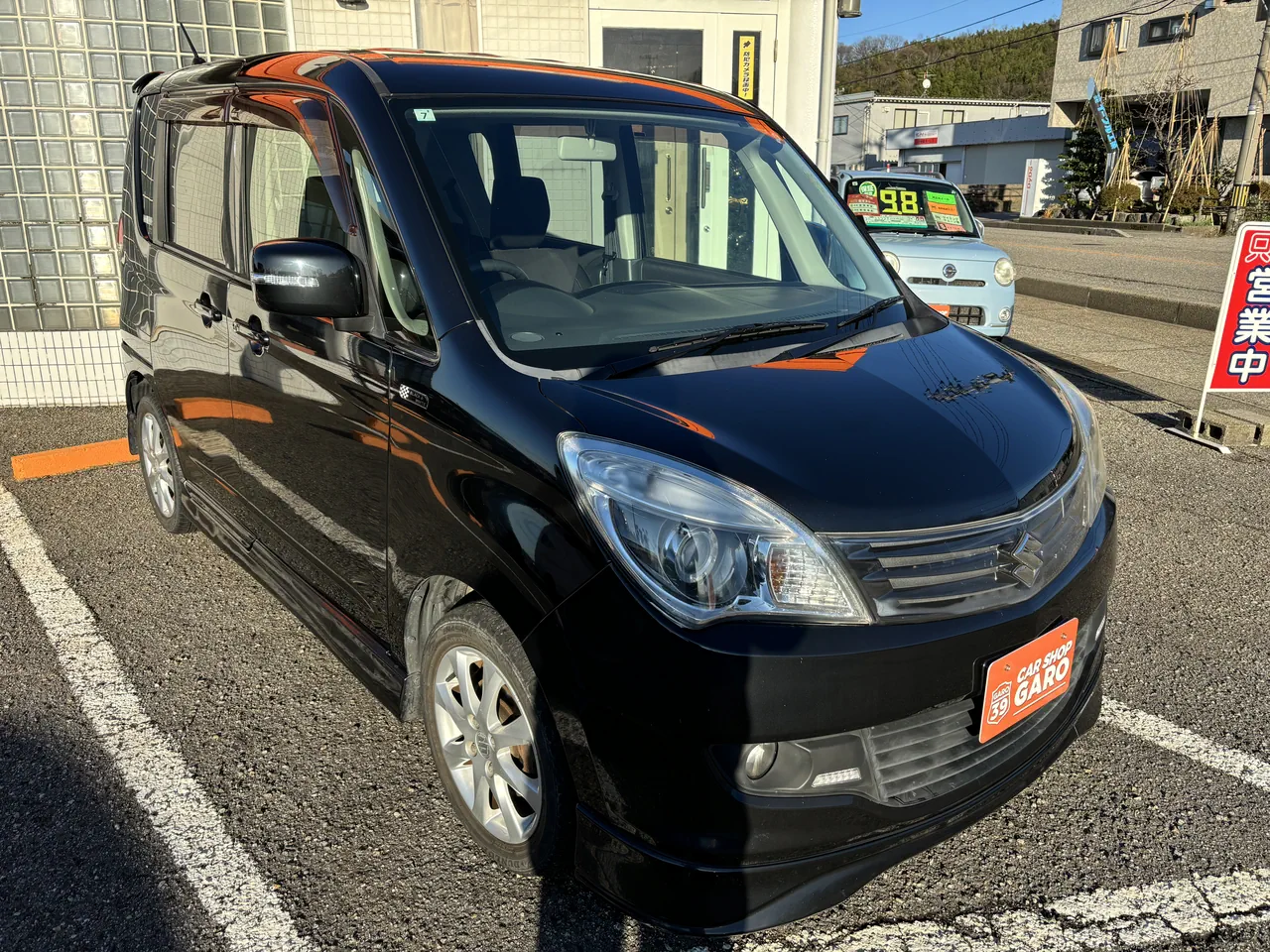 スズキ ソリオ ブラック&ホワイト - 画像 (5)