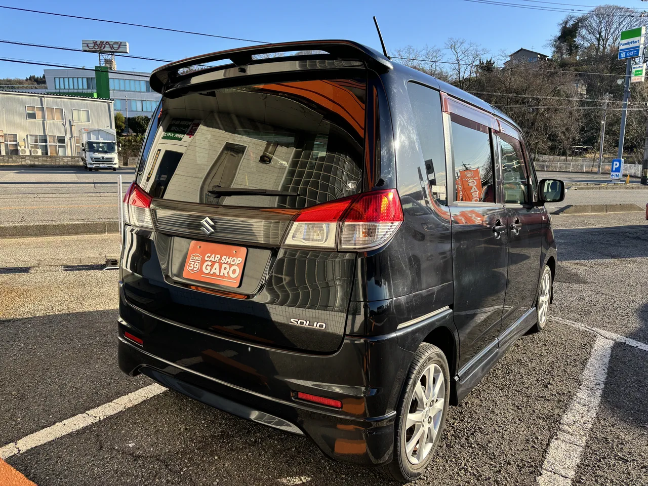 スズキ ソリオ ブラック&ホワイト - 画像 (7)