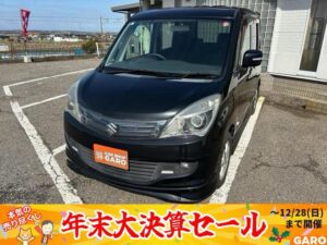 スズキ ソリオ ブラック&ホワイト アイドリングストップ
