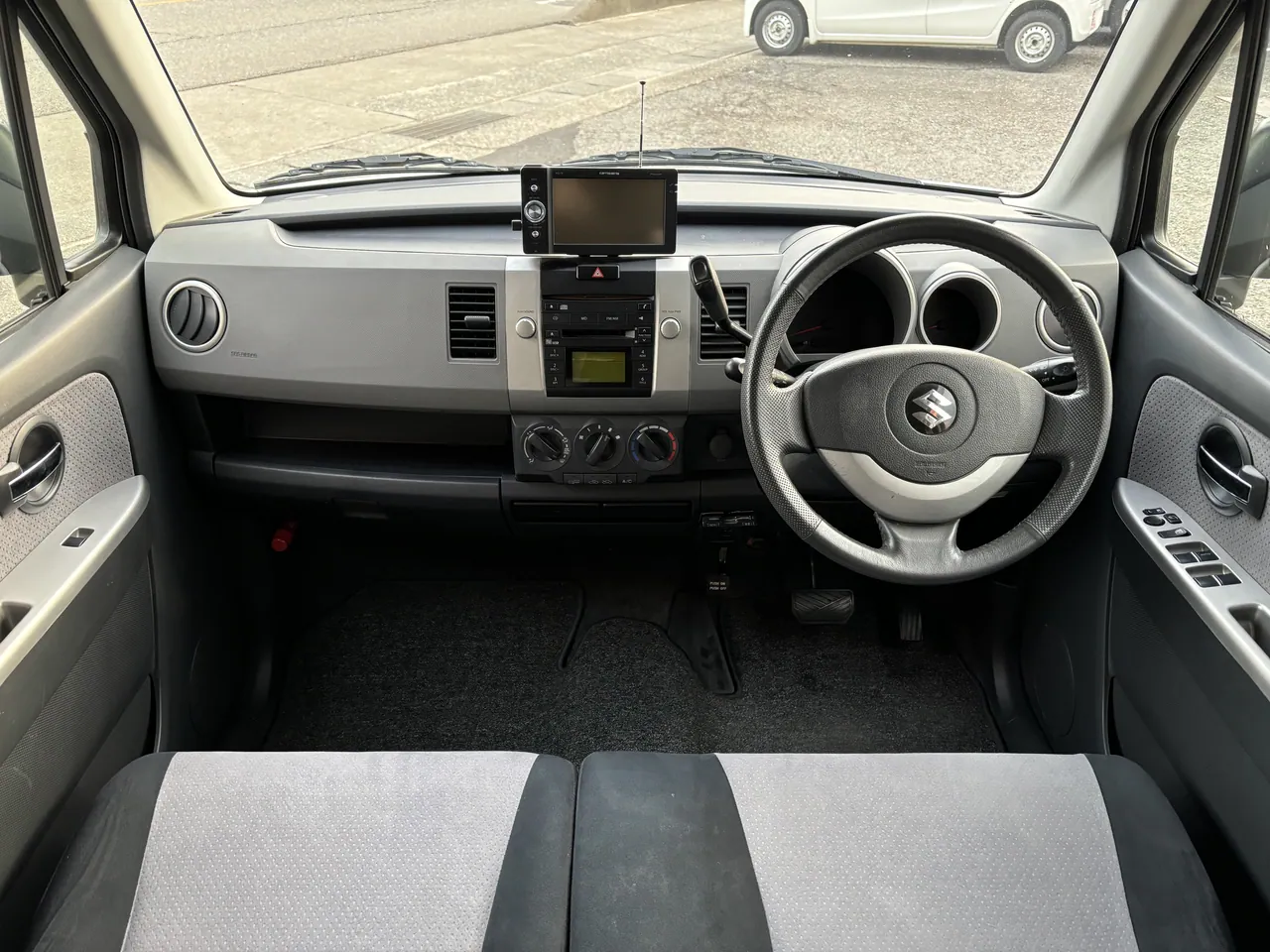 スズキ ワゴンR FX-Sリミテッド - 画像 (2)