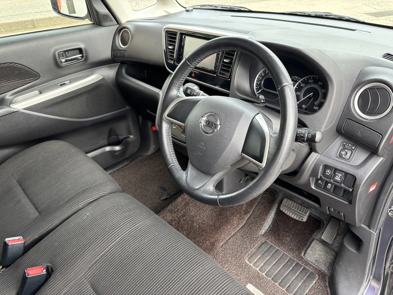 日産 デイズルークス ハイウェイスターX Vセレクション+セーフティII - 画像 (18)